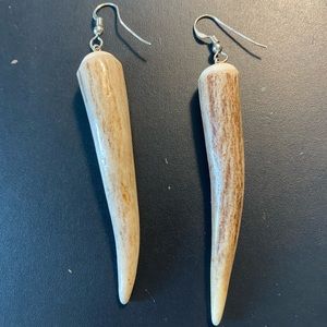 Witchy Earthy Boho Faux Bone Fang/Claw Earrings 🌙✨